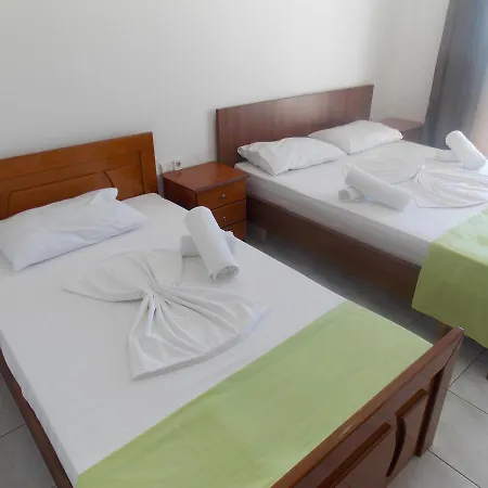 Dea Hotel 3*