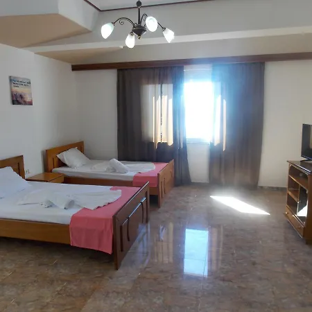 Dea Hotel