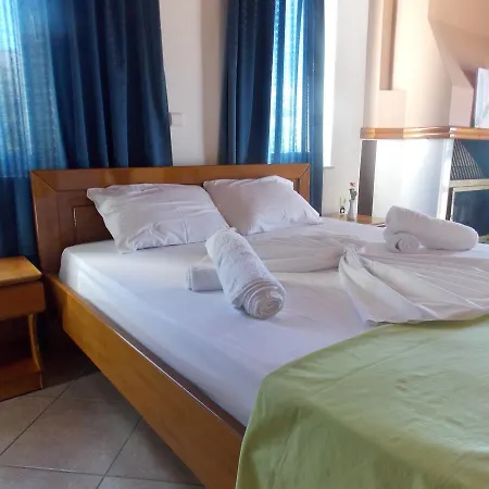 Dea Hotel 3*
