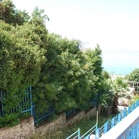 Hotel Dea 3*