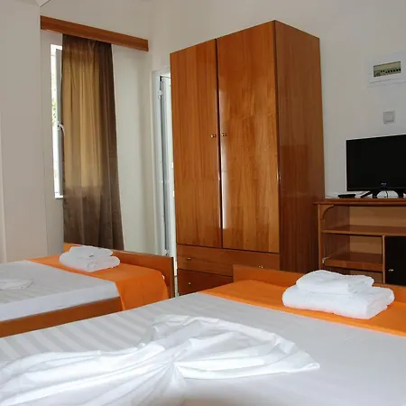Dea Hotel