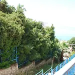 فندق Dea 3*