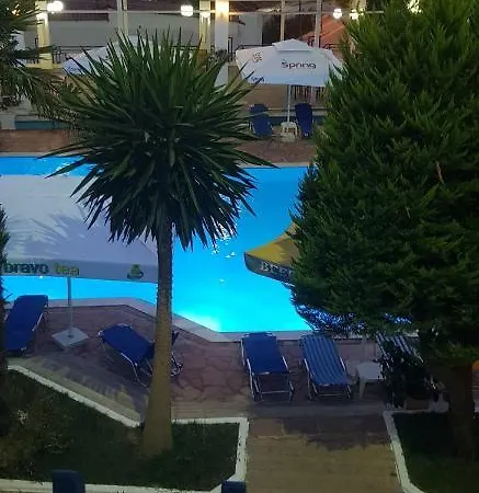 Hotel Dea 3*